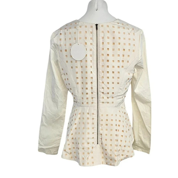 Finders Keepers Womens Beyond The Call Long Sleeve Top Size M Laser Cut Zip Back - Picture 2 of 9